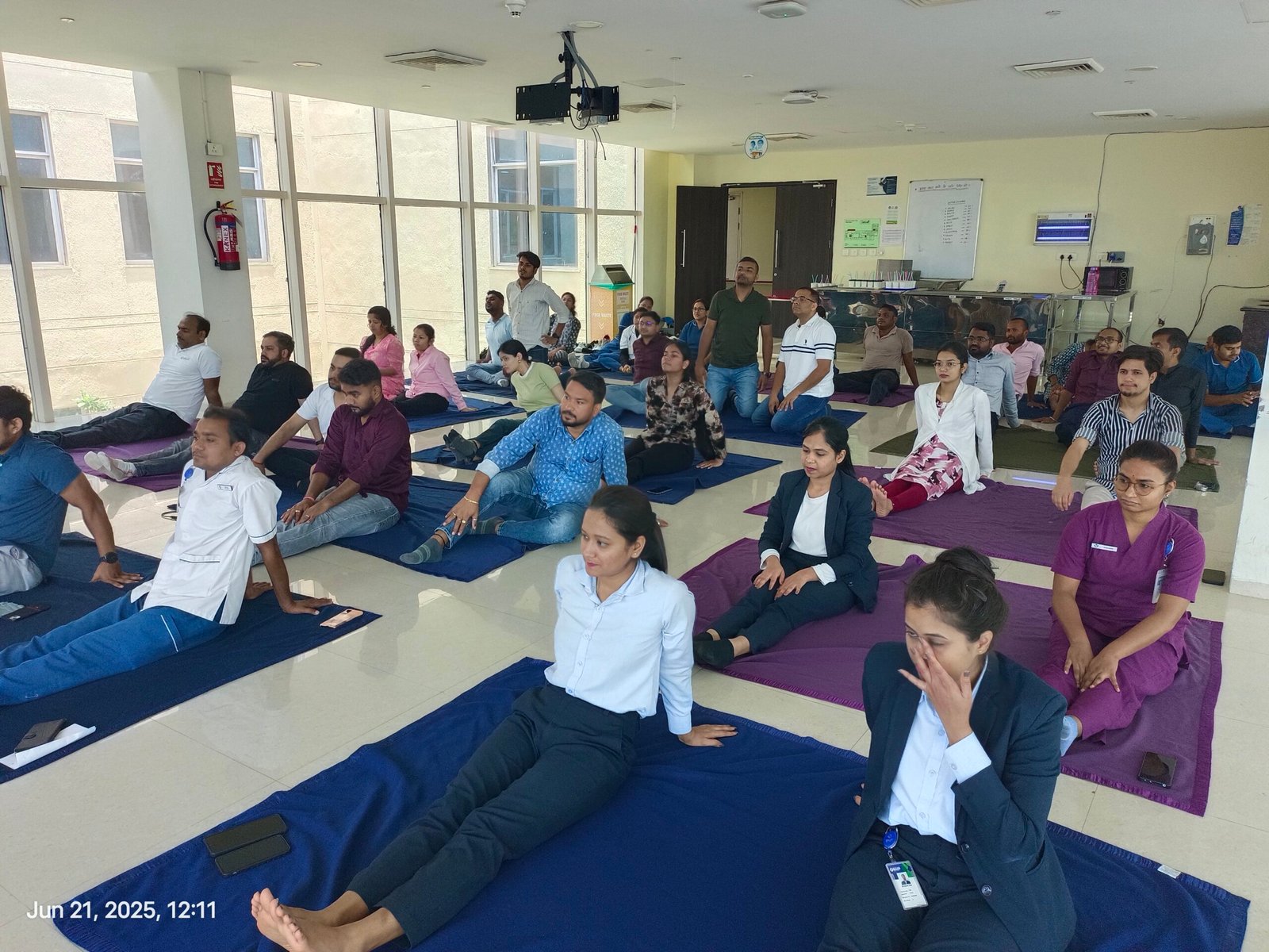 International Yoga Day 21 June : Healthy और Happy रहने की Powerful Journey 3 yoga-balco-medical-center
